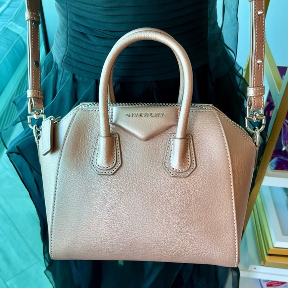 Givenchy Metallic Sugar Goatskin Mini Antigona Rose Gold Light Pink - Picture 5 of 16